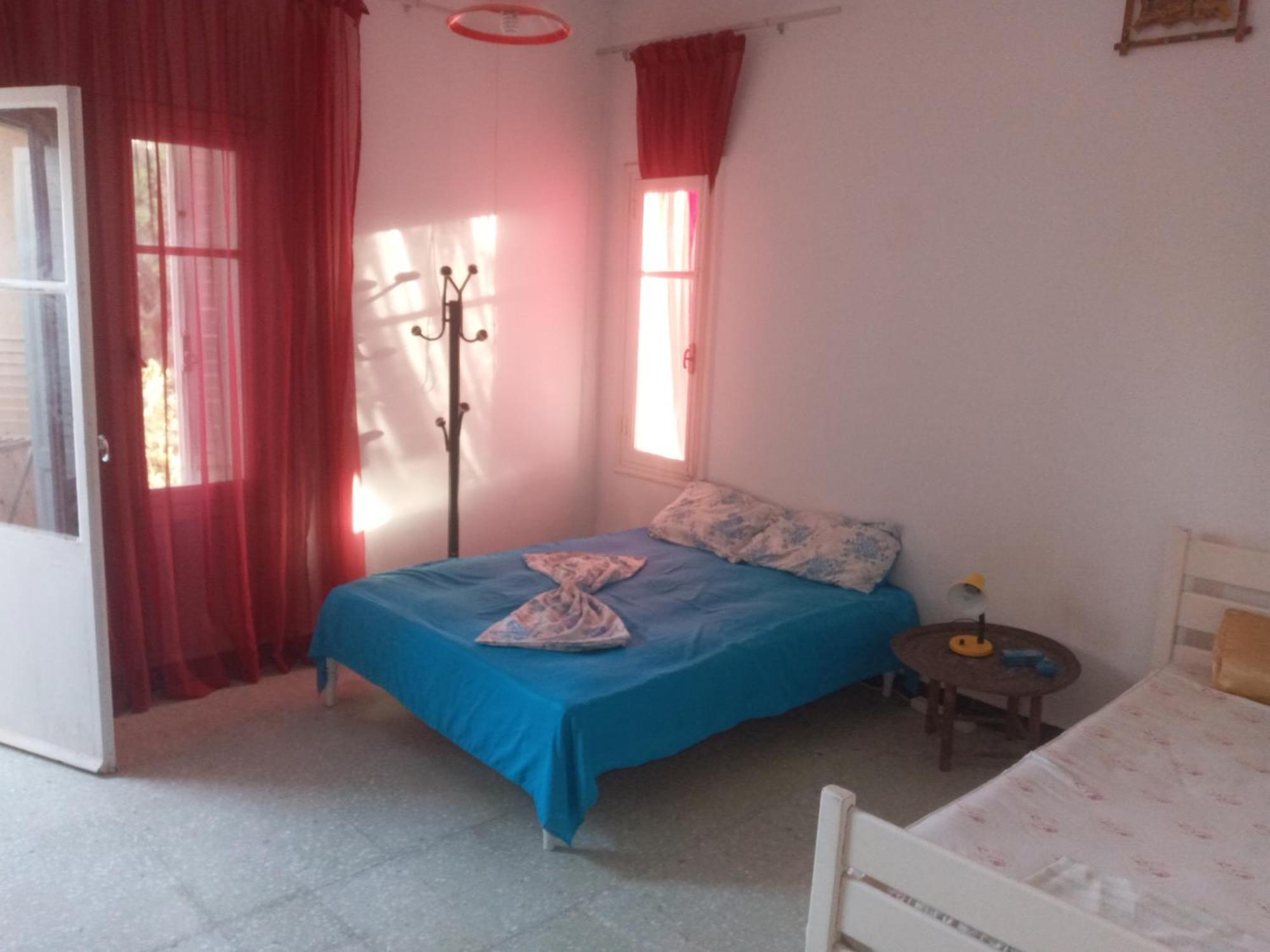 Duplex Pied Dans L'Eau Avec Magnifique Vue Sur Mer Monastir Rom bilde